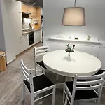 Pazmany Rest * בודפשט